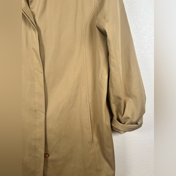 Jones New York Classic Tan Trench Coat – Women’s Large | Fall Wardrobe Essential - Picture 2 of 10